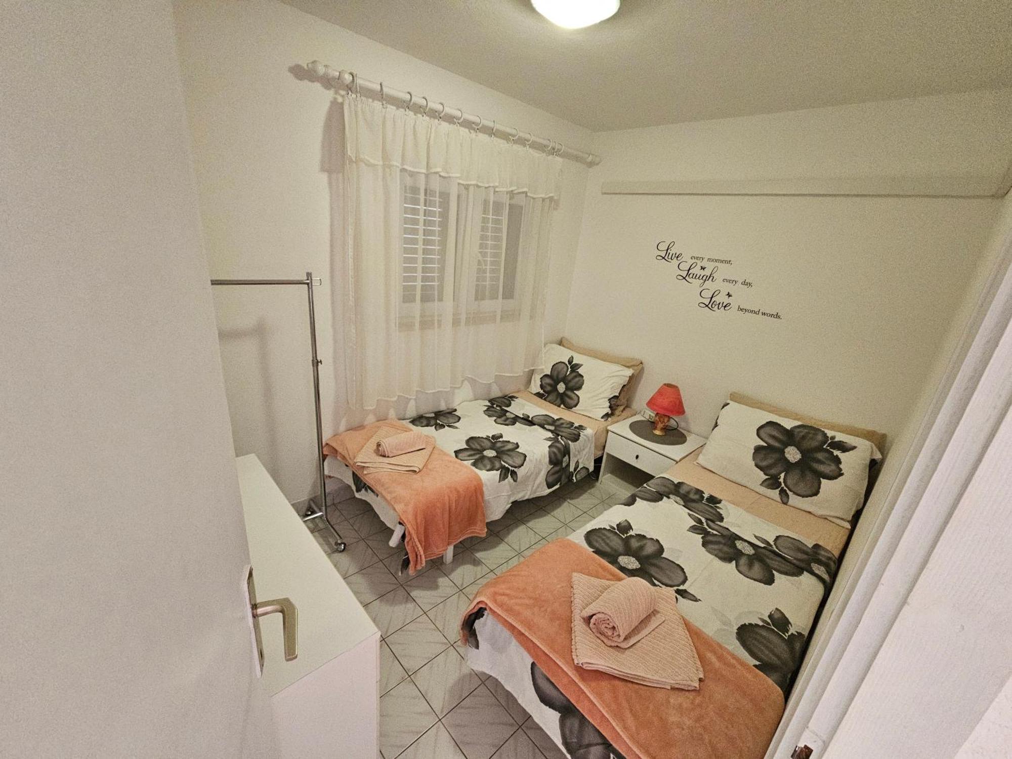 Villa Casablanca Supetar Ngoại thất bức ảnh